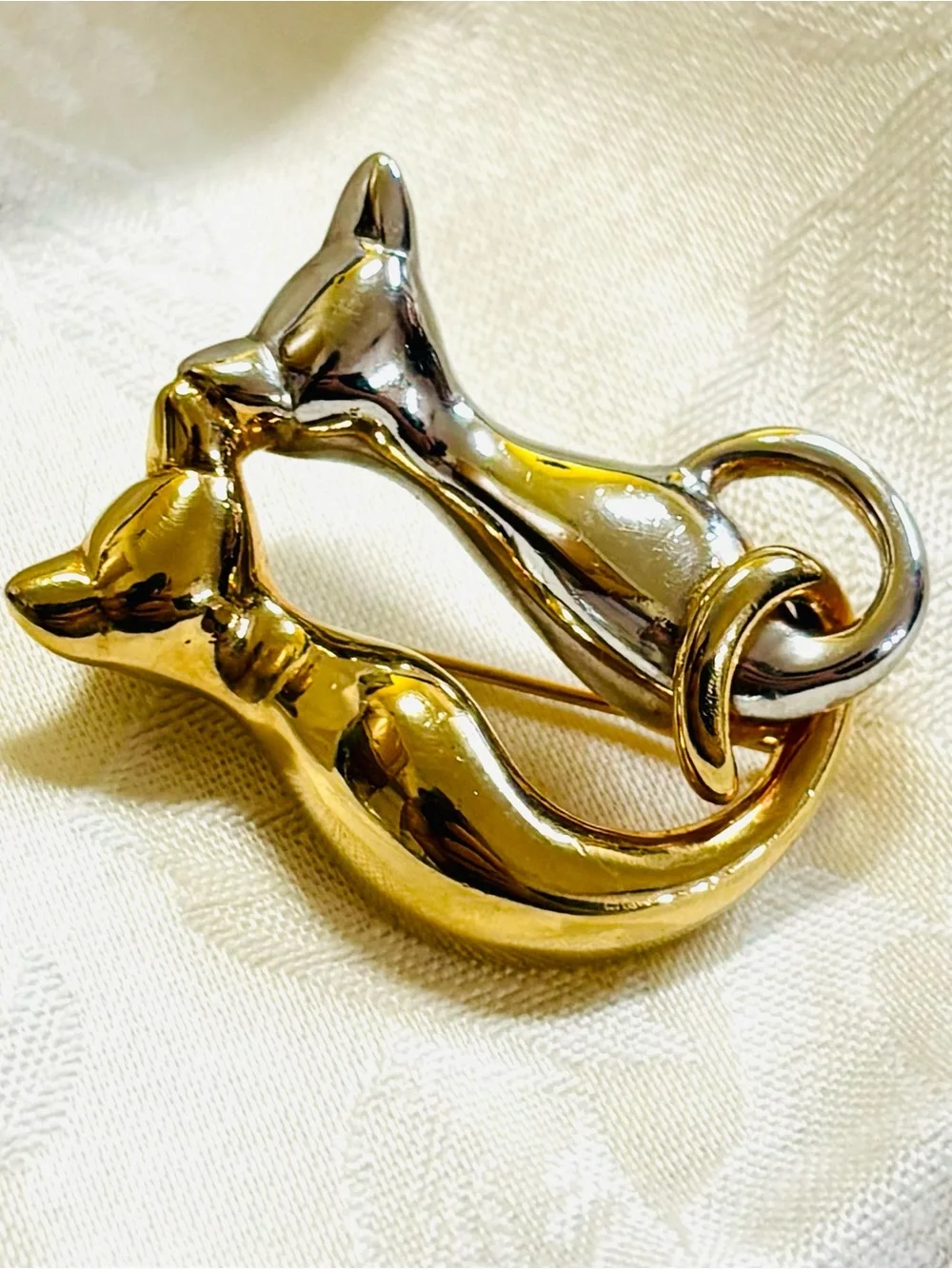Vintage Puccini Gold & Silver Tone Cats Brooch
